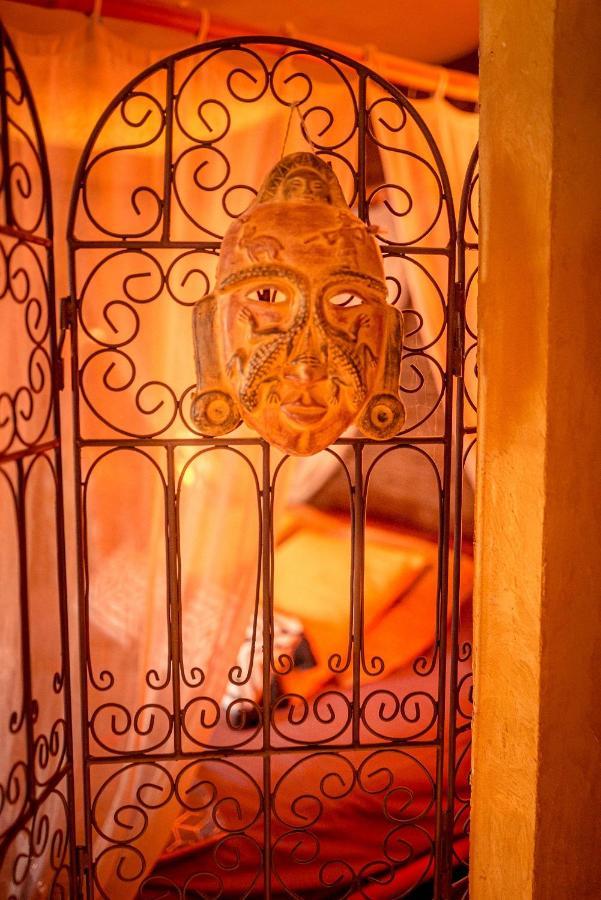 Themericourt Domaine De La Croix Du Vexin Bed & Breakfast エクステリア 写真